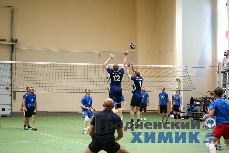 5676867867987 (7).jpg